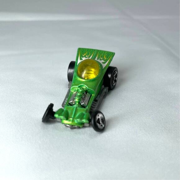 Hot Wheels Astro Funk 2011 Green Race Concept Car Mattel 1:64 Diecast Used - Picture 2 of 7
